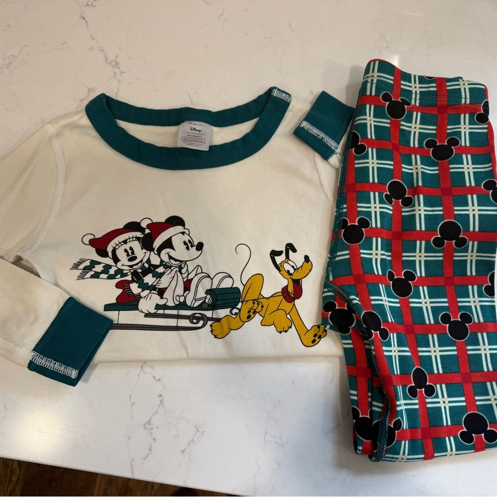 Hanna Anderson Pajama Set